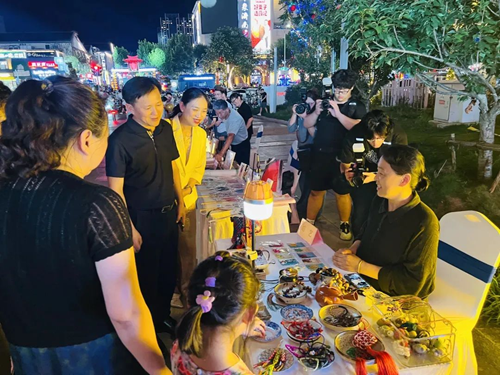 2025年“这一站，济南！夏美其美，槐荫你好”广场艺文·市集活动正式开幕