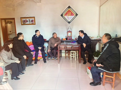 区政协组织开展“新春送温暖”走访慰问活动